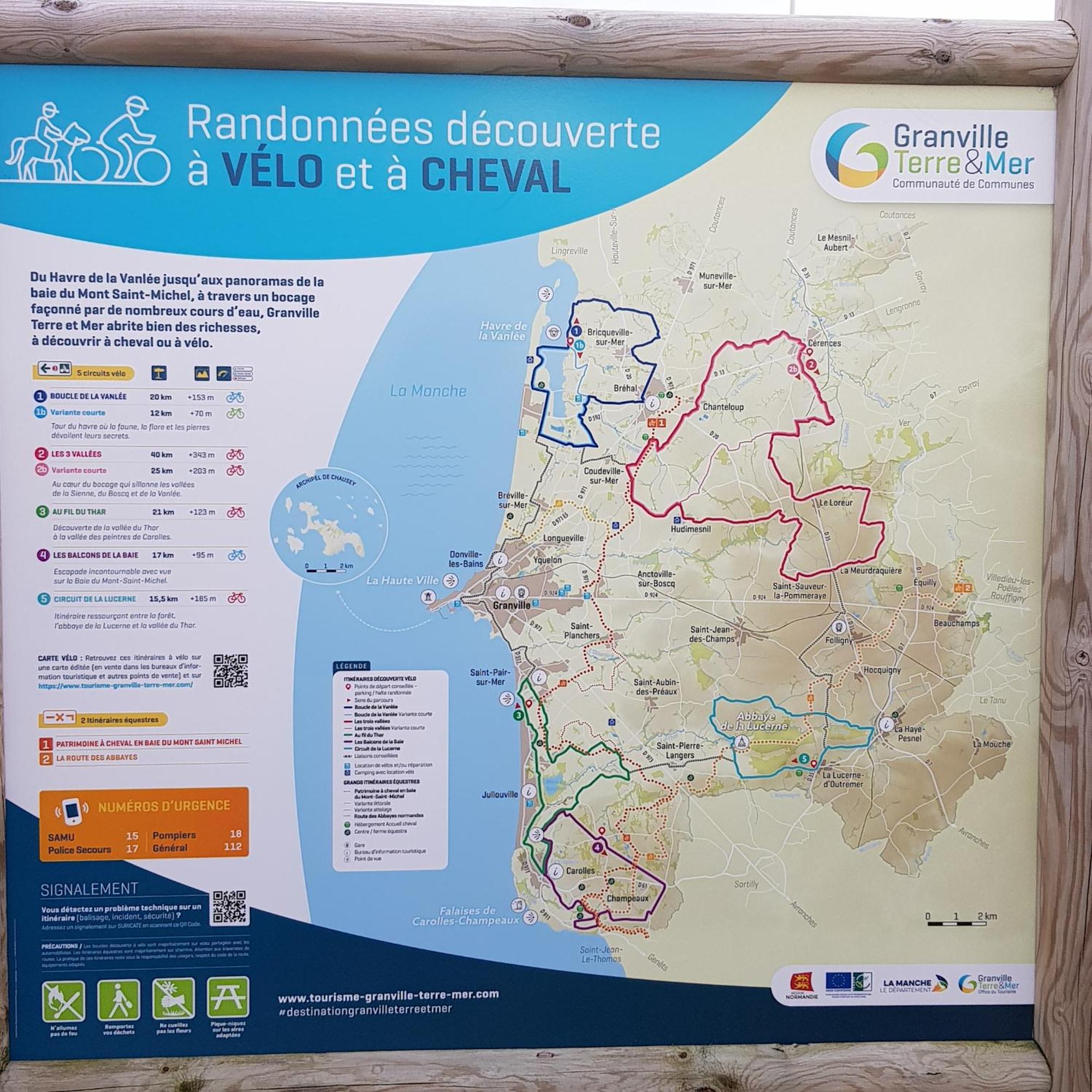 לינה וארוחת בוקר Coudeville Le Jardin מראה חיצוני תמונה